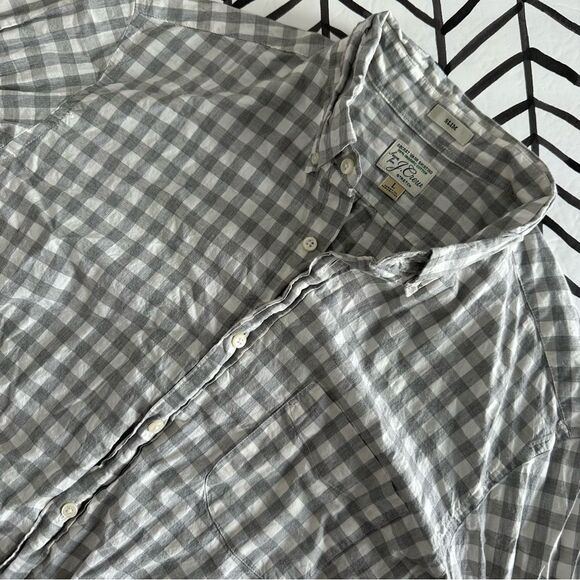 J. Crew Size L Light Gray Long Sleeve Button Down Stretch Shirt - Picture 1 of 5